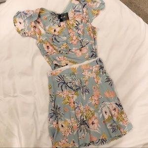 Reformation tropical two piece set size 2